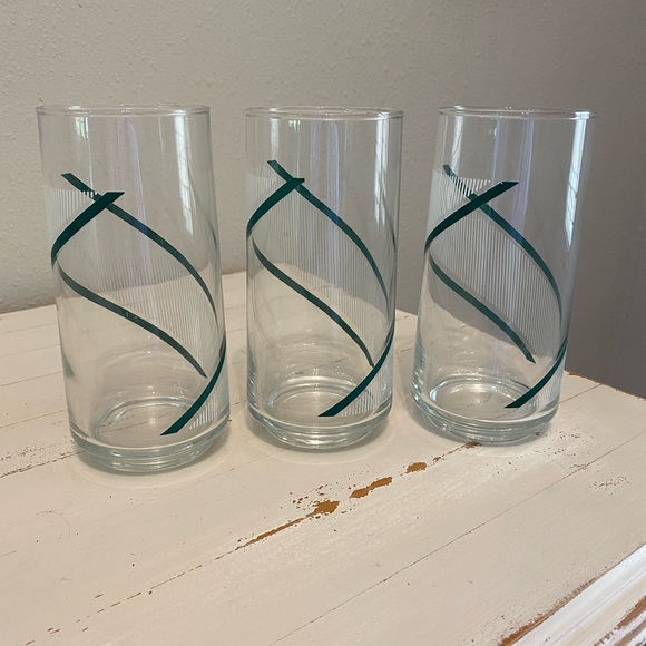 Georges Briard Set of 3 Crisa Drinking Glass Green and White - Picture 4 of 11